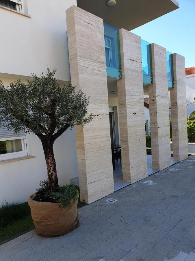 Apartments 4You Vir Exterior foto