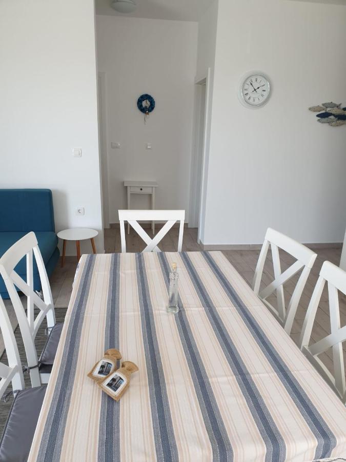 Apartments 4You Vir Exterior foto