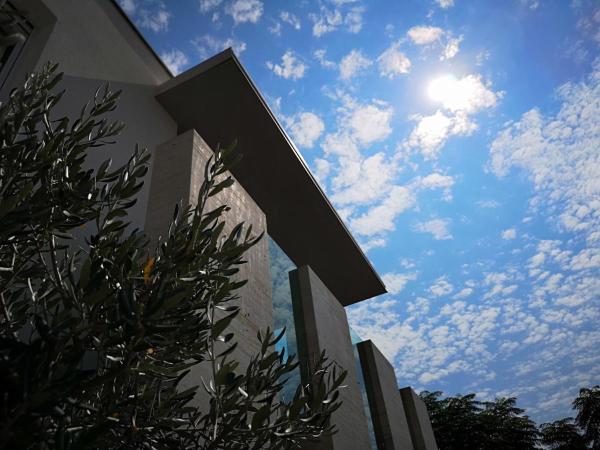 Apartments 4You Vir Exterior foto